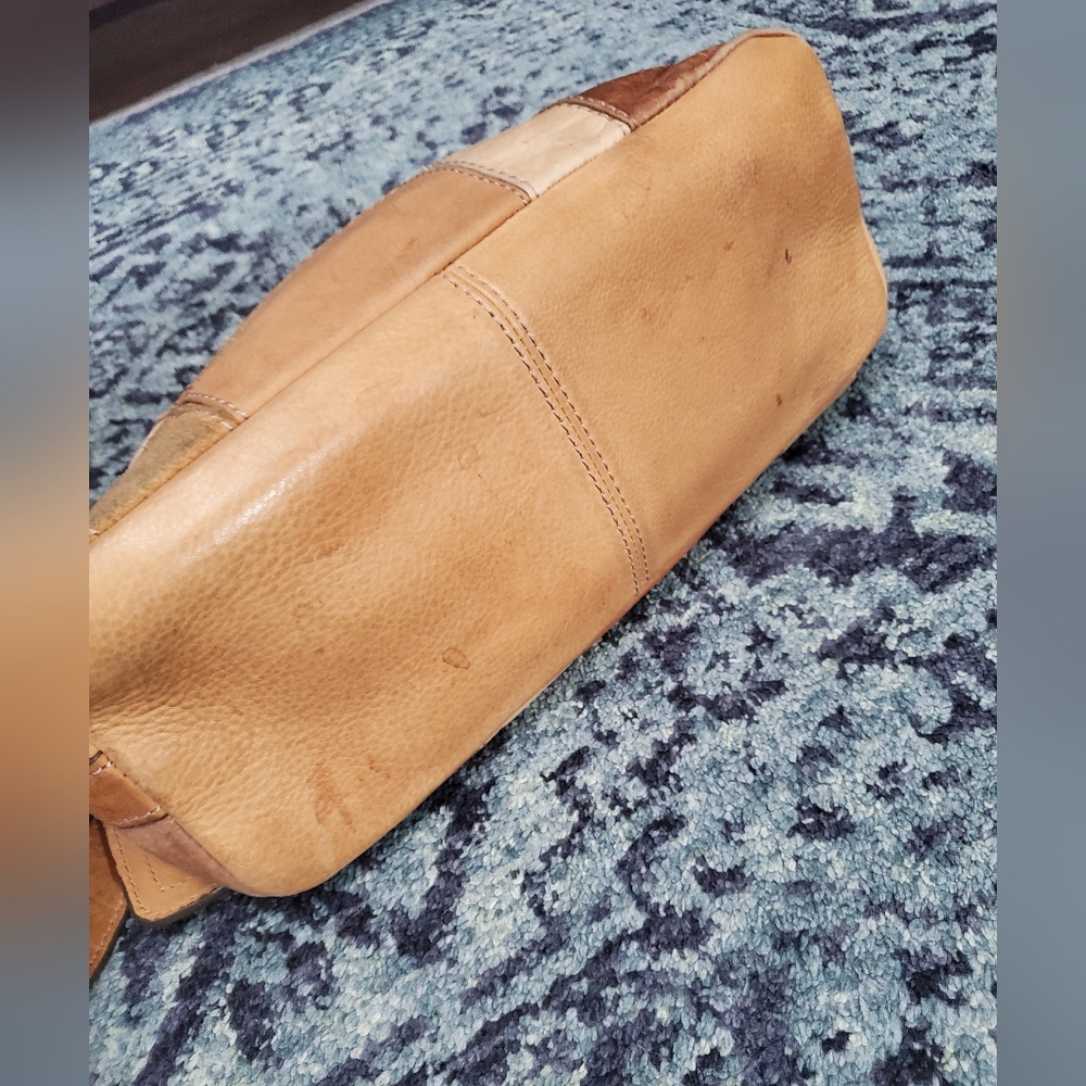 Fossil Patch Leather Shoulder Bag - image 6